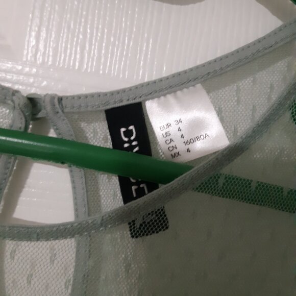 H&M Dress - Picture 2 of 3